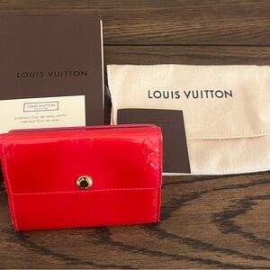 Louis Vuitton Vernis Red wallet